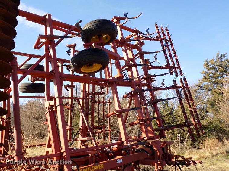 image for item DF2849 Sunflower 6432-36 mulch finisher