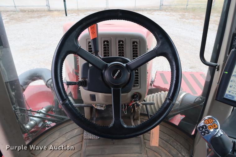 image for item DG3290 2014 Case IH 600 Quadtrac 4WD tractor