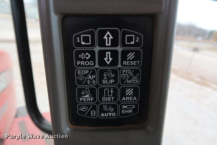 image for item DG3290 2014 Case IH 600 Quadtrac 4WD tractor