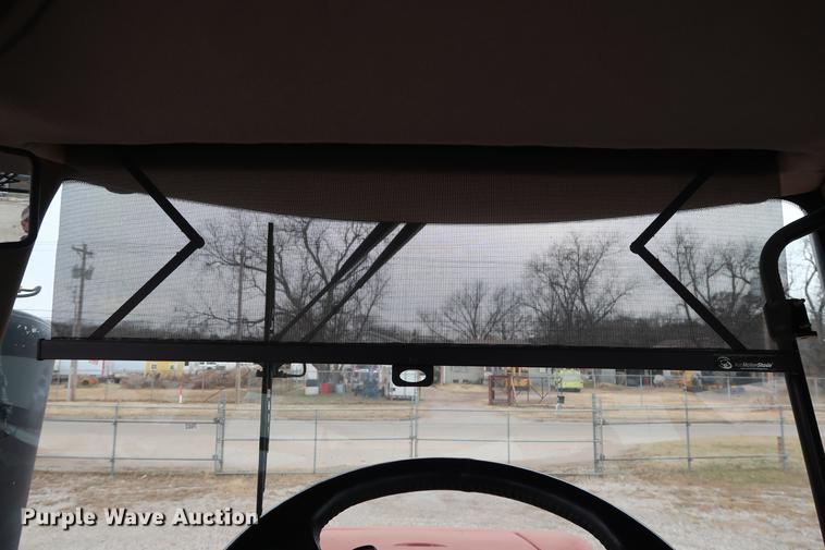 image for item DG3290 2014 Case IH 600 Quadtrac 4WD tractor