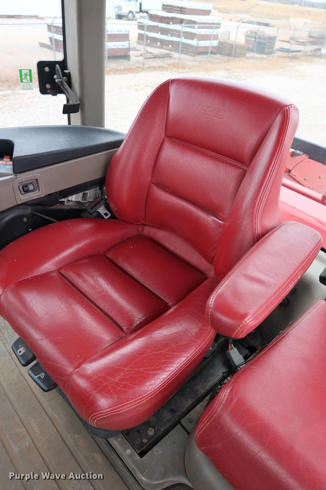 image for item DG3290 2014 Case IH 600 Quadtrac 4WD tractor