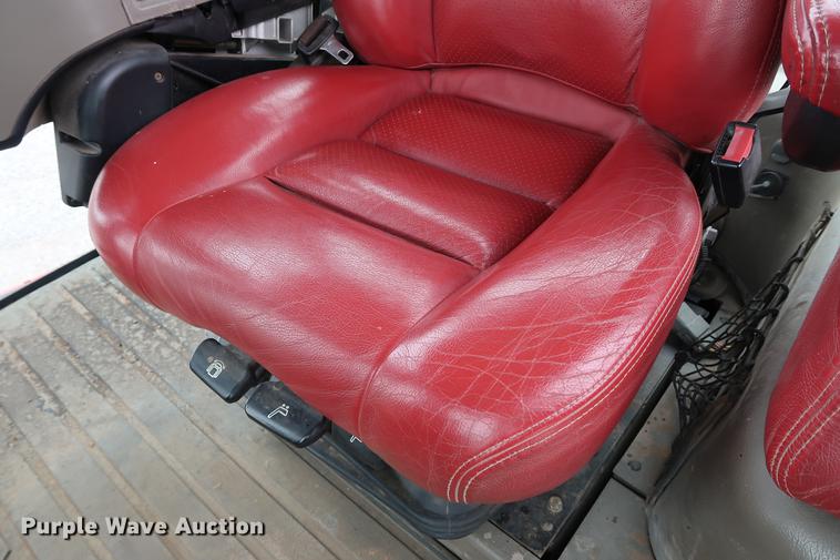 image for item DG3290 2014 Case IH 600 Quadtrac 4WD tractor