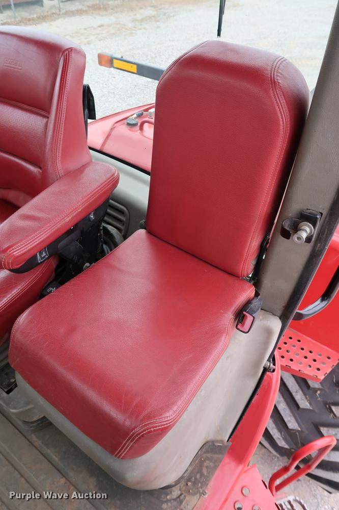 image for item DG3290 2014 Case IH 600 Quadtrac 4WD tractor