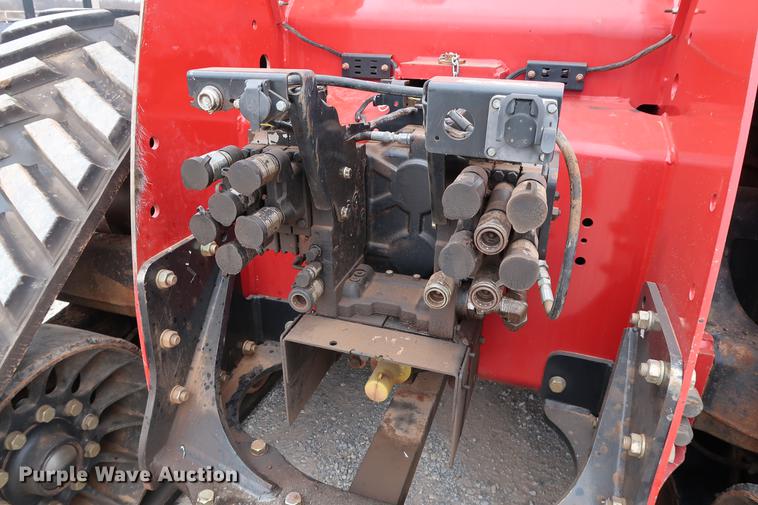 image for item DG3290 2014 Case IH 600 Quadtrac 4WD tractor