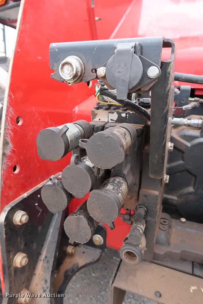 image for item DG3290 2014 Case IH 600 Quadtrac 4WD tractor