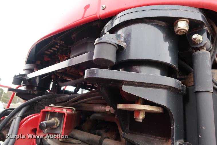 image for item DG3290 2014 Case IH 600 Quadtrac 4WD tractor