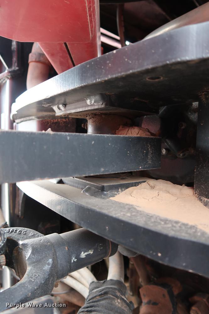 image for item DG3290 2014 Case IH 600 Quadtrac 4WD tractor