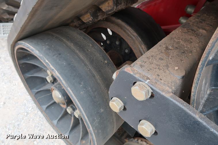 image for item DG3290 2014 Case IH 600 Quadtrac 4WD tractor