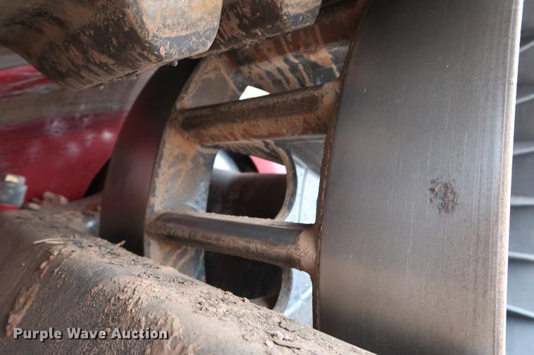 image for item DG3290 2014 Case IH 600 Quadtrac 4WD tractor