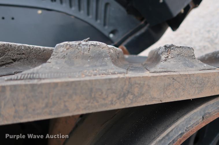 image for item DG3290 2014 Case IH 600 Quadtrac 4WD tractor