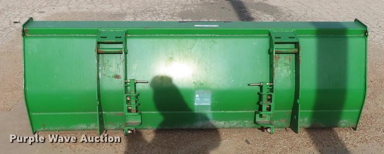 image for item DN9154 John Deere bucket