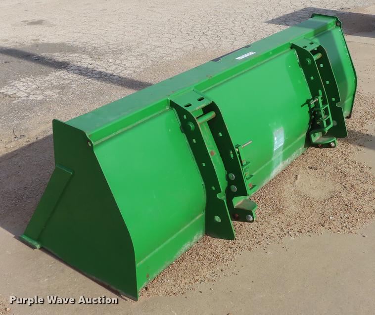 image for item DN9154 John Deere bucket