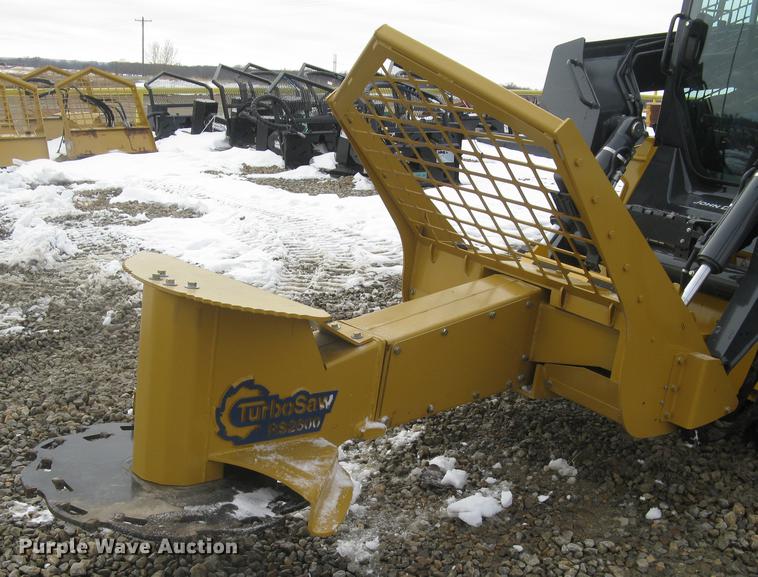 image for item DQ9669 2016 Turbo Saw RS2600HD swing saw/stump grinder