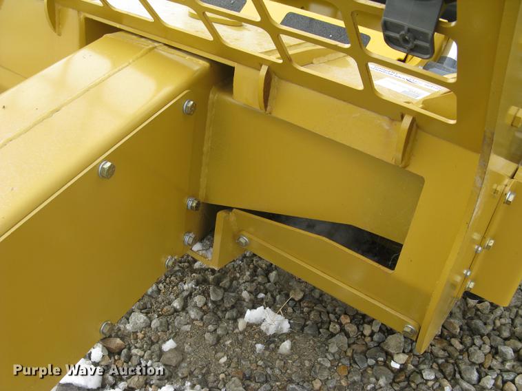 image for item DQ9669 2016 Turbo Saw RS2600HD swing saw/stump grinder