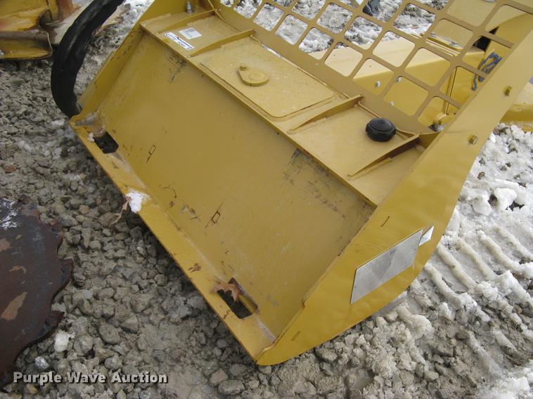 image for item DQ9669 2016 Turbo Saw RS2600HD swing saw/stump grinder