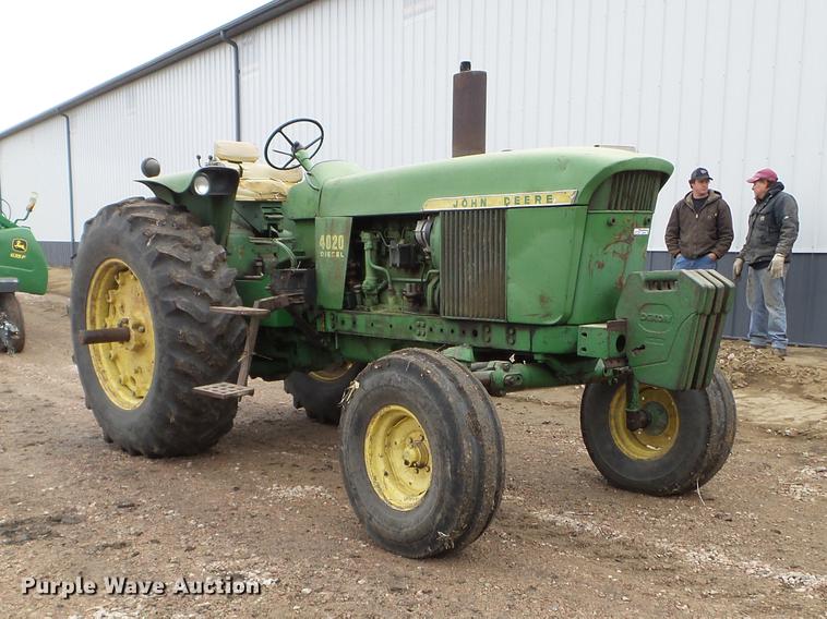 image for item DX9727 1971 John Deere 4020 tractor