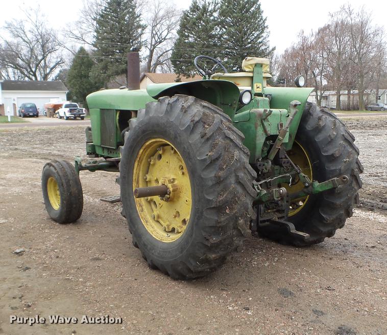 image for item DX9727 1971 John Deere 4020 tractor