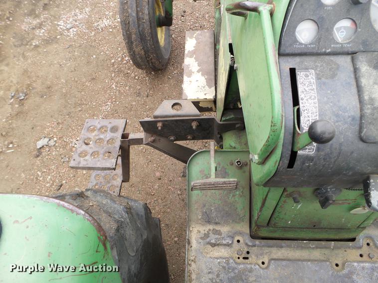 image for item DX9727 1971 John Deere 4020 tractor