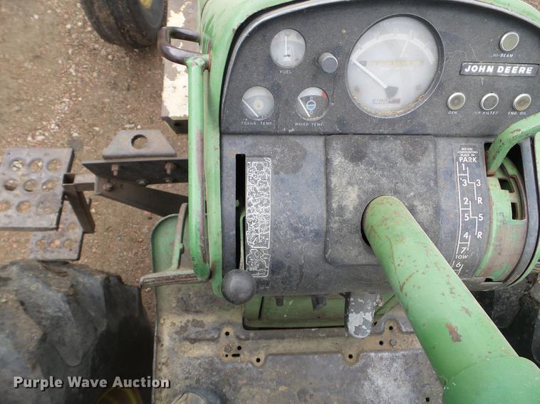 image for item DX9727 1971 John Deere 4020 tractor