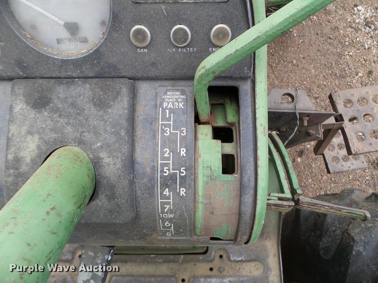 image for item DX9727 1971 John Deere 4020 tractor