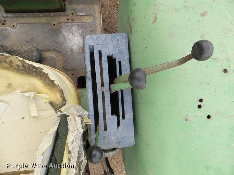 image for item DX9727 1971 John Deere 4020 tractor