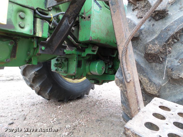 image for item DX9727 1971 John Deere 4020 tractor