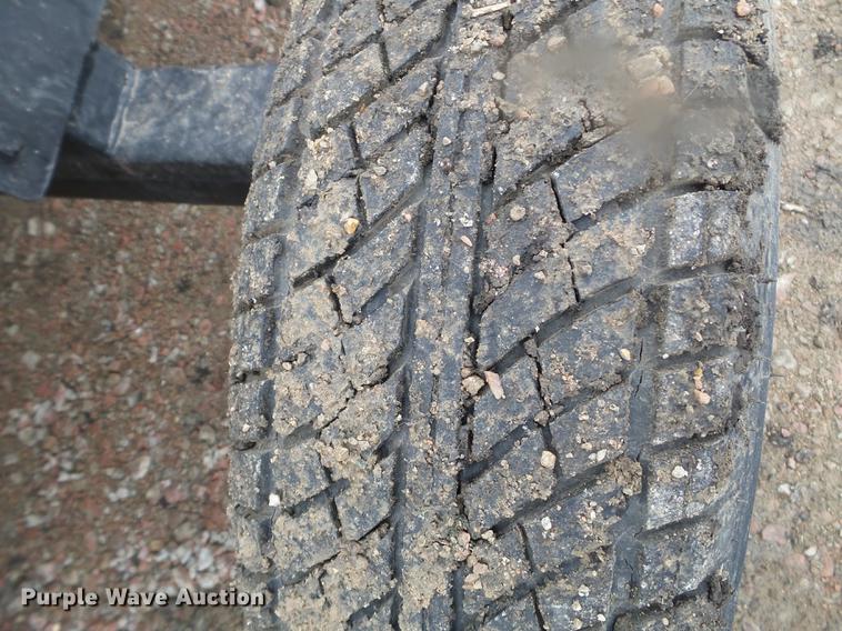 image for item DX9728 2011 John Deere 635F flex head and trailer