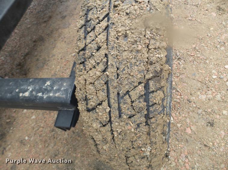 image for item DX9728 2011 John Deere 635F flex head and trailer