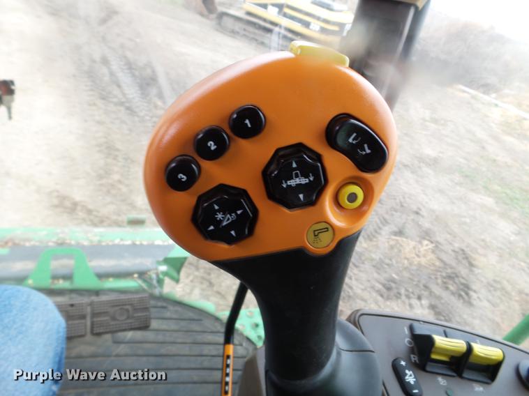 image for item DX9729 2007 John Deere 9660 STS combine