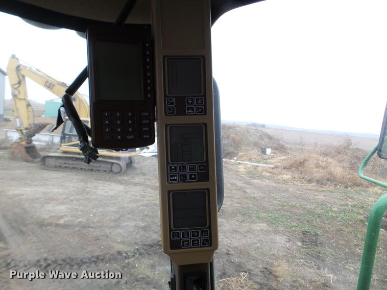 image for item DX9729 2007 John Deere 9660 STS combine