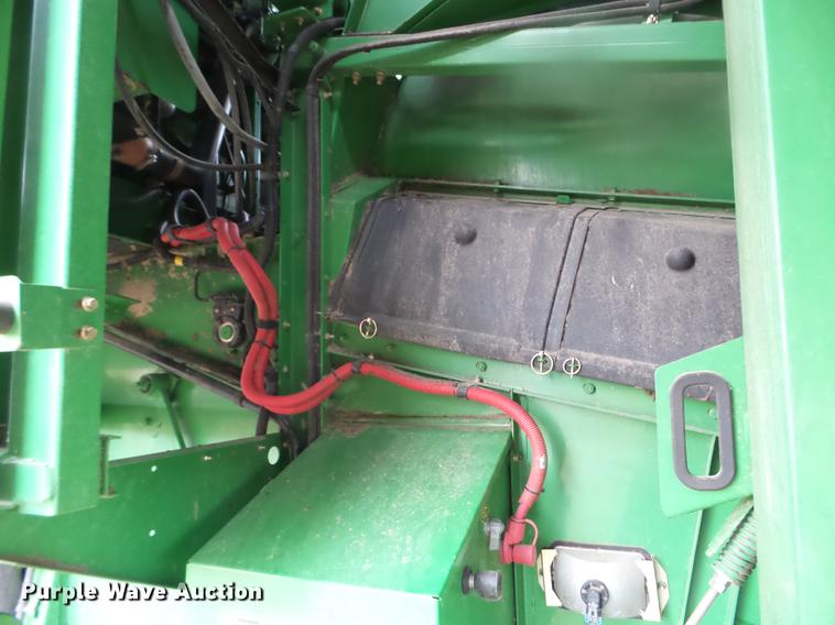 image for item DX9729 2007 John Deere 9660 STS combine