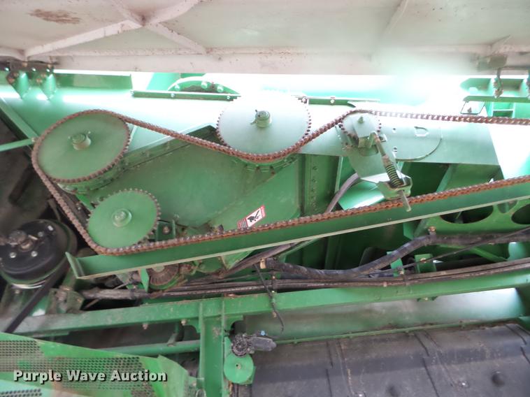 image for item DX9729 2007 John Deere 9660 STS combine