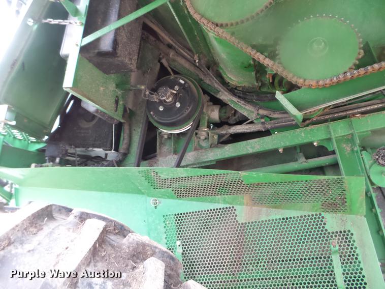 image for item DX9729 2007 John Deere 9660 STS combine