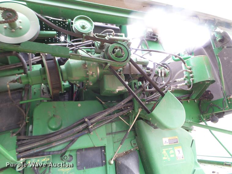 image for item DX9729 2007 John Deere 9660 STS combine