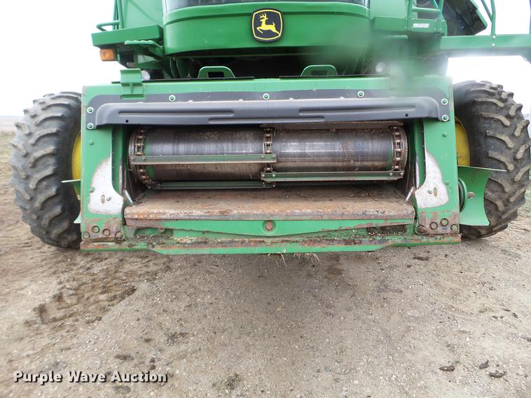 image for item DX9729 2007 John Deere 9660 STS combine