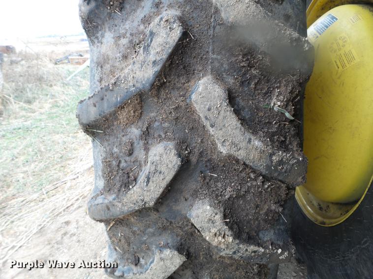 image for item DX9729 2007 John Deere 9660 STS combine