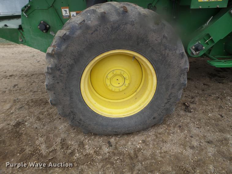 image for item DX9729 2007 John Deere 9660 STS combine