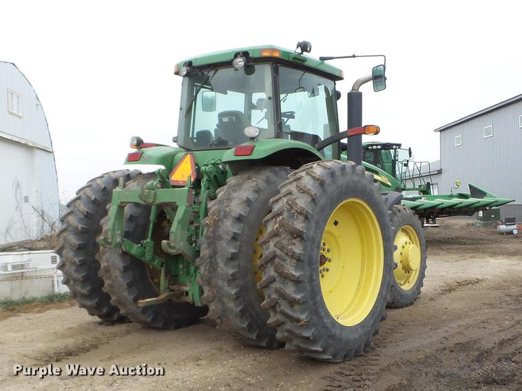 image for item DX9730 2005 John Deere 7820 tractor