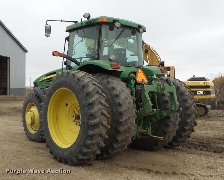 image for item DX9730 2005 John Deere 7820 tractor