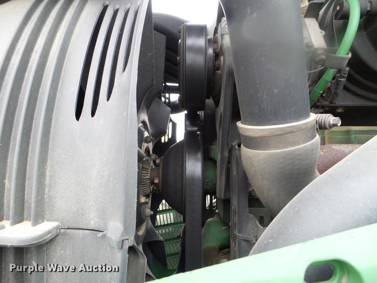 image for item DX9730 2005 John Deere 7820 tractor