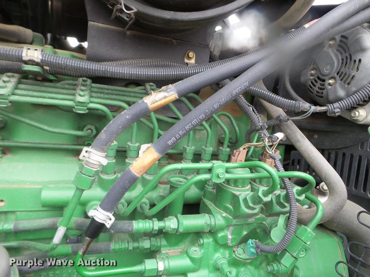 image for item DX9730 2005 John Deere 7820 tractor