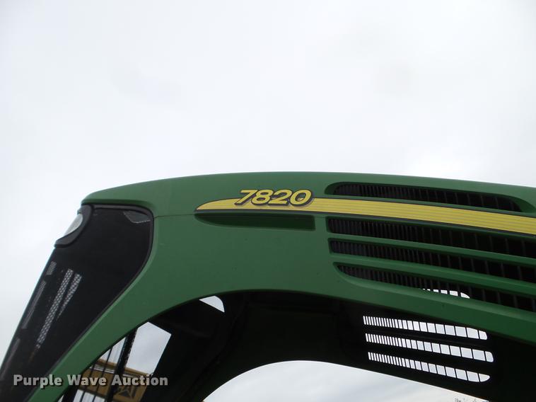 image for item DX9730 2005 John Deere 7820 tractor