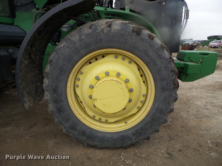 image for item DX9730 2005 John Deere 7820 tractor