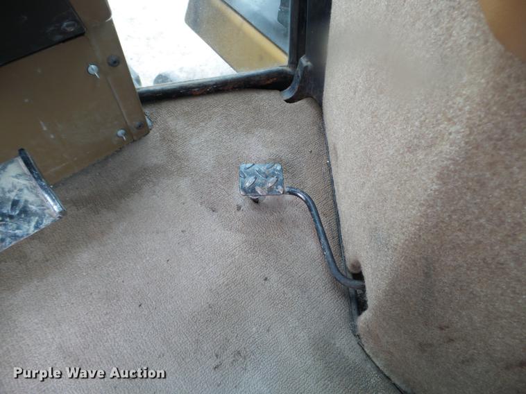 image for item DX9731 1994 Caterpillar Challenger 75C tractor