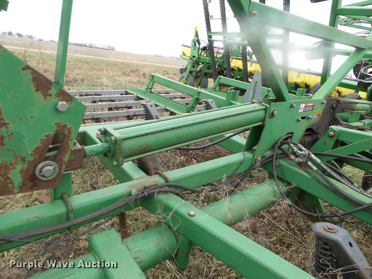 image for item DX9734 John Deere 726 mulch finisher