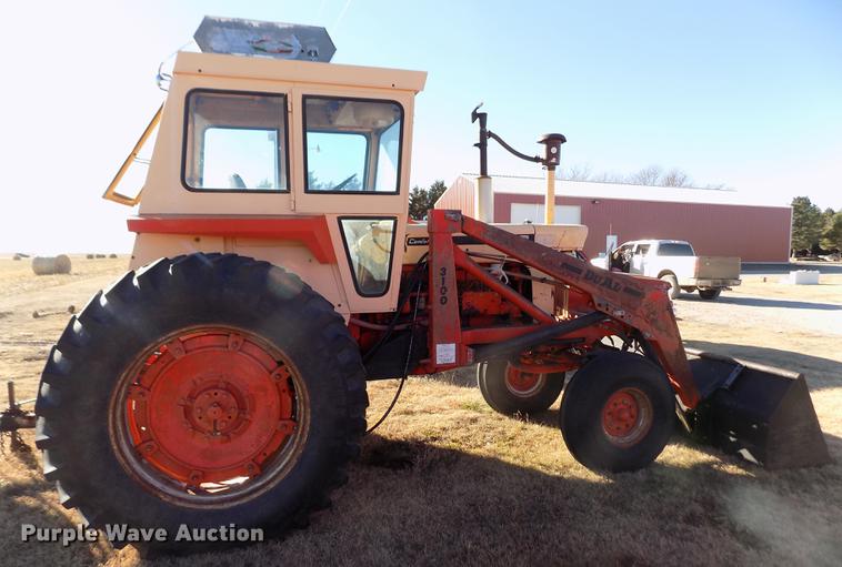 image for item DY9162 Case 1030 Comfort King tractor
