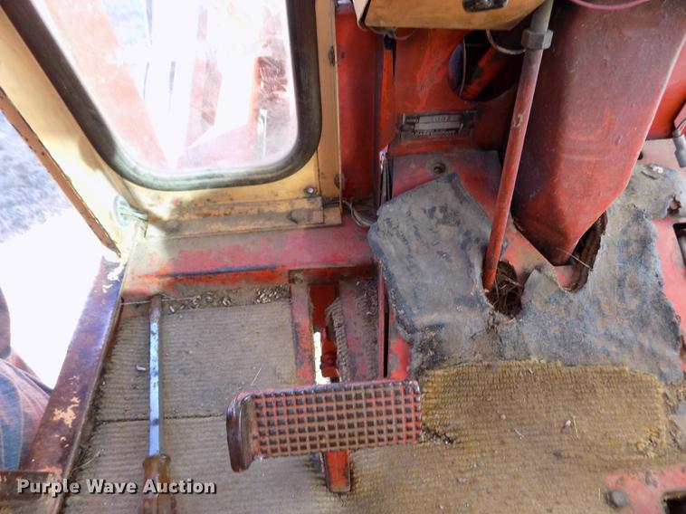 image for item DY9162 Case 1030 Comfort King tractor