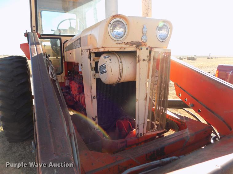 image for item DY9162 Case 1030 Comfort King tractor