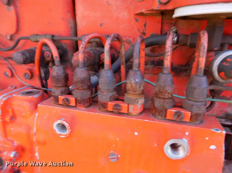 image for item DY9162 Case 1030 Comfort King tractor