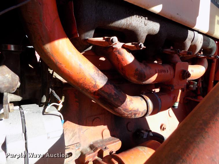 image for item DY9162 Case 1030 Comfort King tractor